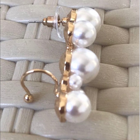 Plunder pearl Earring - Picture 5 of 7